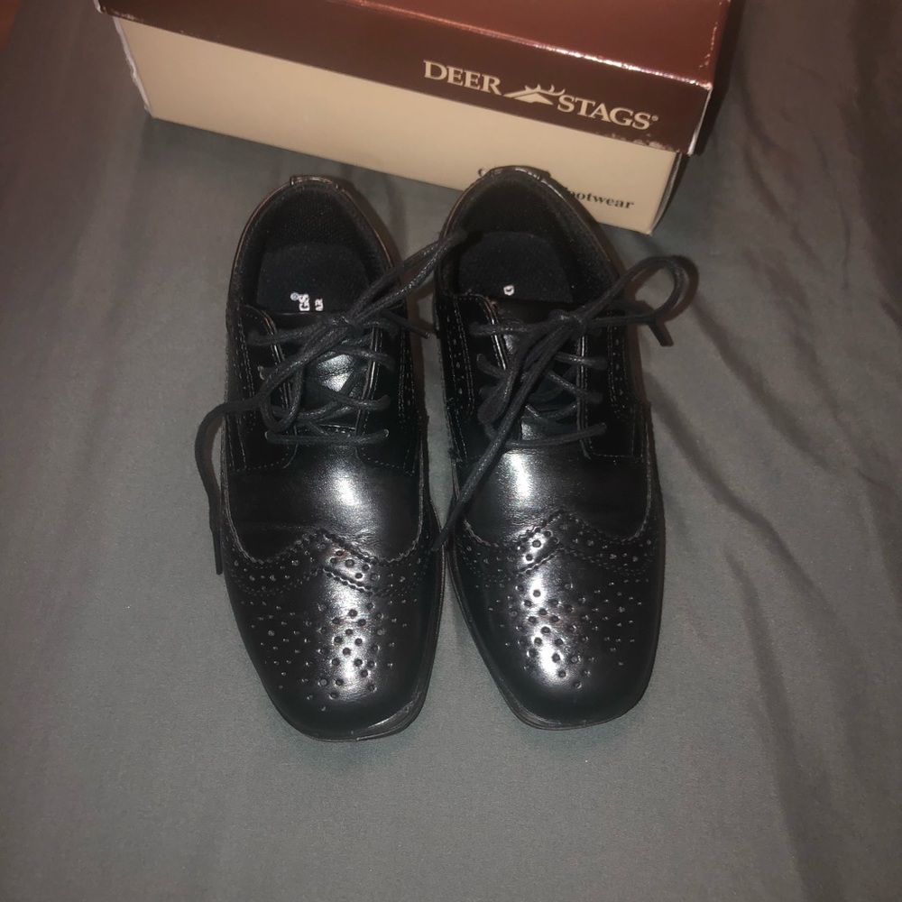 Kids wing tip shoes